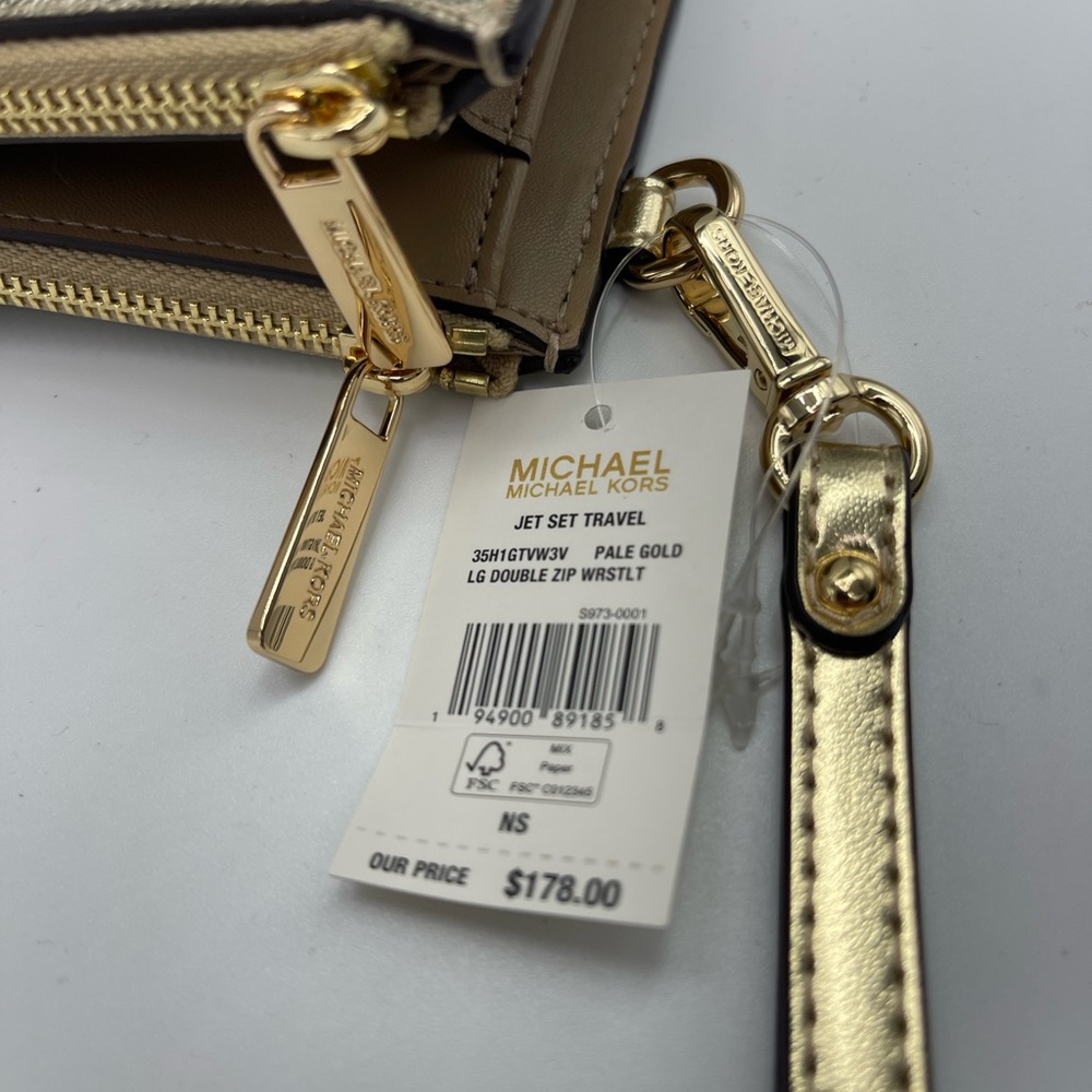 MICHAEL KORS JST Lg Double Zip Signature Logo Wristlet Wallet Phon
Pale Gold
NWT - Picture 11 of 16